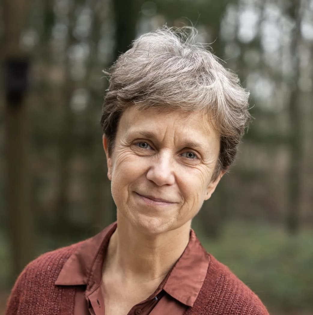 Dr. Andrea Rohrbach